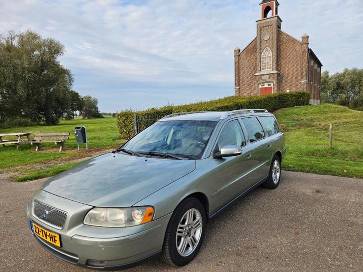 Volvo V70 2.4 170PK AUT 2007 Groen, Auto's, Volvo, Particulier, V70, ABS, Airbags, Airconditioning, Alarm, Bluetooth, Boordcomputer