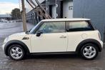 Mini Mini 1.4 One NIEUWEAPK/AIRCO/LMV/RIJDTENSCHAKELTGOED, Voorwielaandrijving, Stof, Gebruikt, Zwart