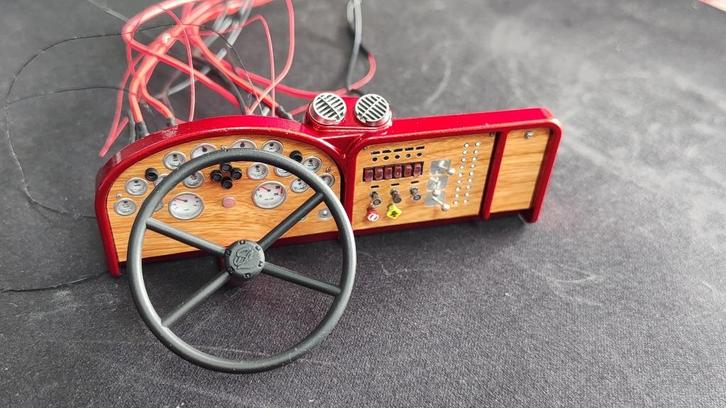 Grand/King Hauler dashboard 1/14 RC Truck met verlichting, Hobby en Vrije tijd, Modelbouw | Radiografisch | Auto's, Nieuw, Auto onroad