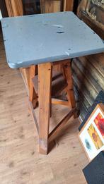 Oude Beeldhouwbok / Tekentafel, Hobby en Vrije tijd, Ophalen, Gebruikt