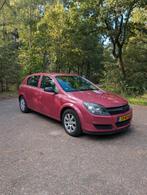 Opel Astra 1.6 16V 77KW 5D AUT 2004, Auto's, 15 km/l, Zwart, 1165 kg, Origineel Nederlands