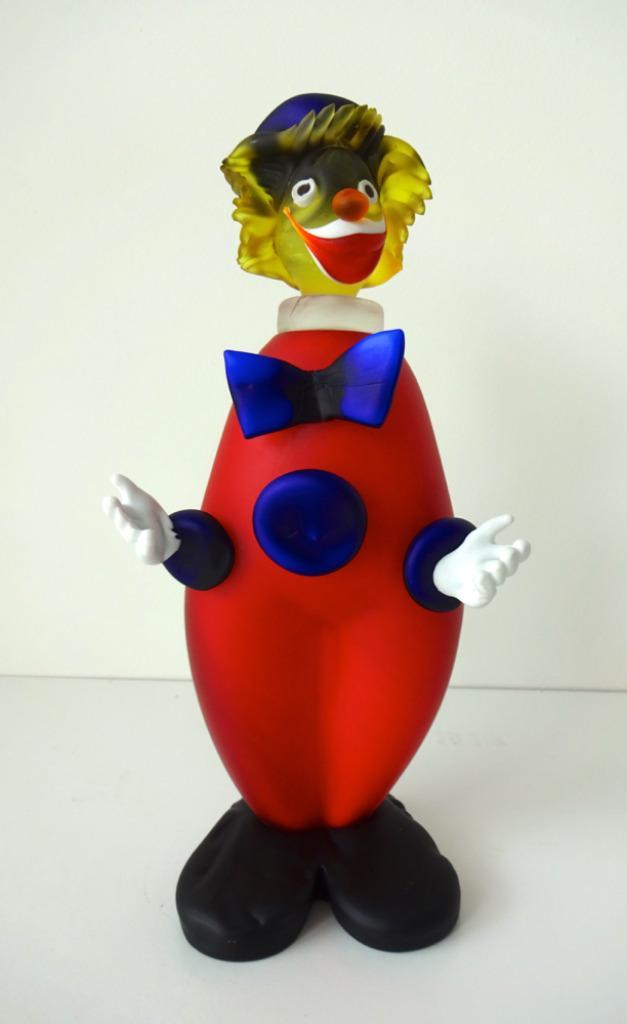 Glazen beeldje clown rode jas en blauwe hoed Murano 3718-g, Antiek en Kunst, Antiek | Glas en Kristal, Ophalen of Verzenden
