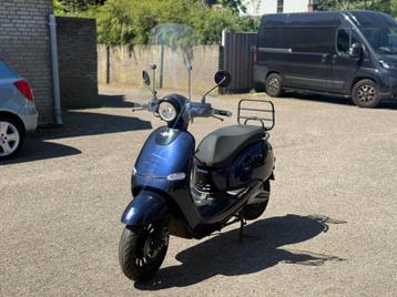 E-scooble Basic Elektrisch Blauw 2020 beschikbaar voor biedingen