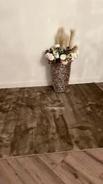 VELVET VELOURS LAAGPOLIG VLOERKLEED TAPIJT DARKTAUPE ANTRACT, Huis en Inrichting, Stoffering | Tapijten en Kleden, Ophalen, Velvet velours eric kuster stijl japandi