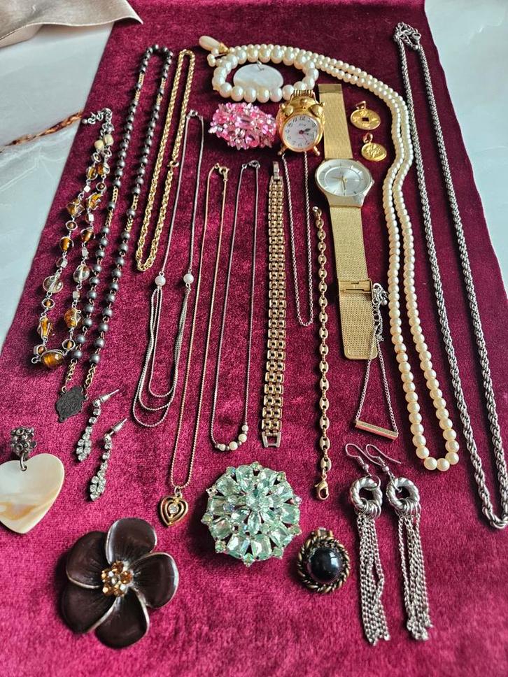 Vintage Sieraden Mix: Kettingen, Armbanden, Horloge & Meer, Sieraden, Tassen en Uiterlijk, Kettingen, Gebruikt, Overige materialen