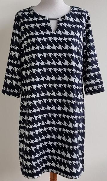 Promiss zwart/witte jurk mt. 40 beschikbaar voor biedingen