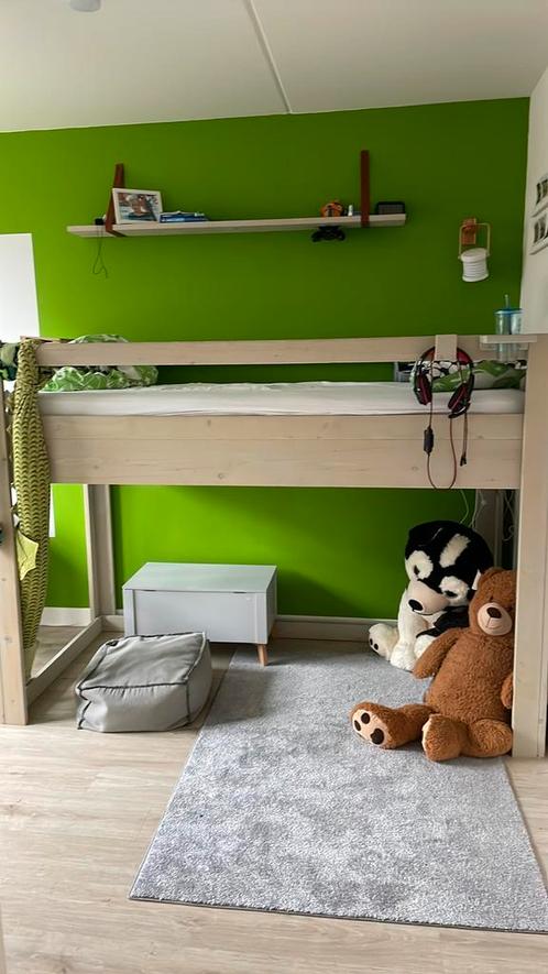 Steigerhouten hoogslaper incl. Lattenbodem en matras, Kinderen en Baby's, Kinderkamer | Stapelbedden en Hoogslapers, Zo goed als nieuw