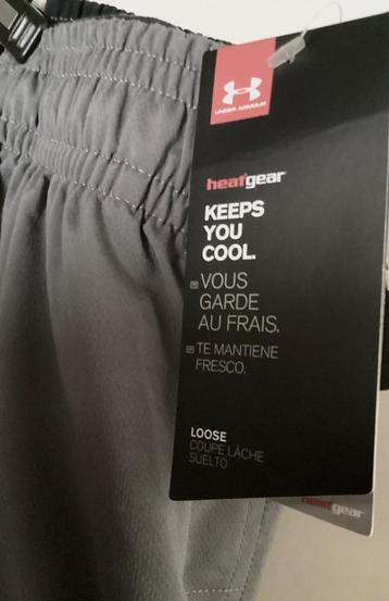 Nieuwe UNDER ARMOUR Sport broek M - Keeps you Cool -   beschikbaar voor biedingen