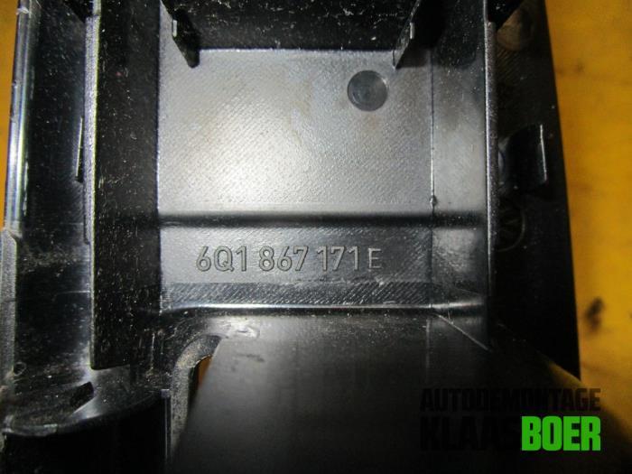 Combischakelaar ramen van een Volkswagen Polo, Auto-onderdelen, Dashboard en Schakelaars, Volkswagen, Gebruikt, 6 maanden garantie