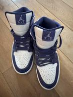 Nike jordans 42,5, Sport en Fitness, Ophalen, Zo goed als nieuw, Schoenen