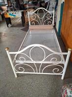 1-persoon bed/ledikant, wit met goud, als nieuw!, Huis en Inrichting, Ophalen, 90 cm, Eenpersoons, Wit