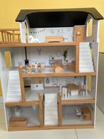 Poppenhuis petite amelie, Ophalen, Gebruikt, Poppenhuis