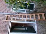 Rechte steektrap vuren hout., Doe-het-zelf en Verbouw, Ladders en Trappen, Ophalen of Verzenden, Gebruikt, 2 tot 4 meter