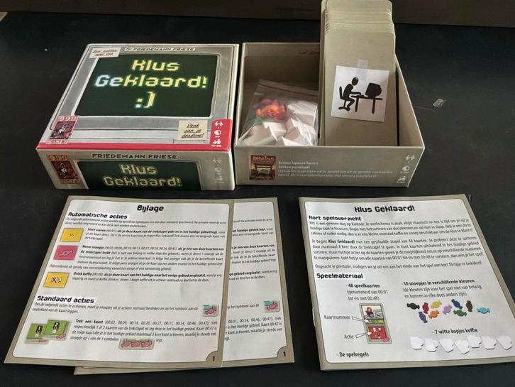Klus Geklaard - Solitair Spel, Hobby en Vrije tijd, Gezelschapsspellen | Bordspellen, Zo goed als nieuw, Een of twee spelers, Ophalen of Verzenden