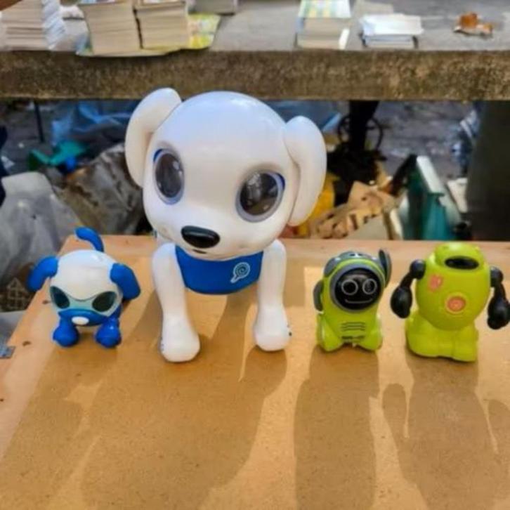 Robot hondjes en meer ....., Kinderen en Baby's, Speelgoed | Actiefiguren, Zo goed als nieuw, Ophalen of Verzenden
