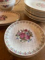 Engels servies J&G Meakin England Sol rozen servies, Antiek en Kunst, Antiek | Servies compleet, Ophalen