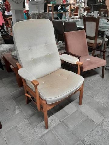 In prima staat verkerende relaxfauteuil  beschikbaar voor biedingen