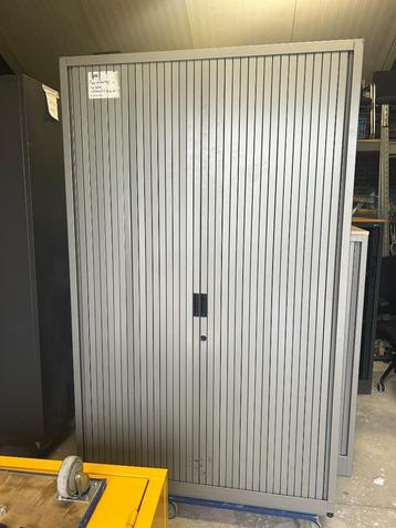 Partij roldeur- kantoorkasten voor thuis/ kantoor/ magazijn beschikbaar voor biedingen