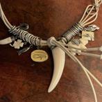 Bijzonder aparte ketting unica, Sieraden, Tassen en Uiterlijk, Overige materialen, Overige voorstellingen, Ophalen of Verzenden