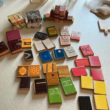 Poppenhuis Boekjes voor in het Poppenhuis. 39 Stuks. beschikbaar voor biedingen