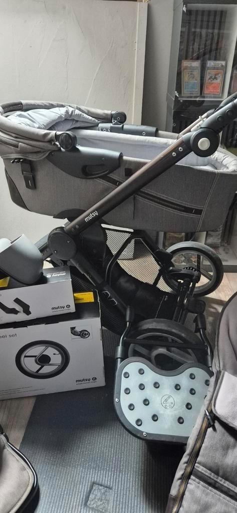 Complete set mutsy evo, Kinderen en Baby's, Kinderwagens en Combinaties, Gebruikt, Combiwagen, Mutsy, Luchtbanden, Met reiswieg