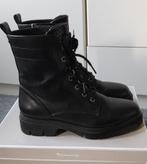 Zwarte tamaris veterlaarsjes maat 39 z.g.a.n, Tamaris, Zwart, Lage of Enkellaarzen, Ophalen of Verzenden