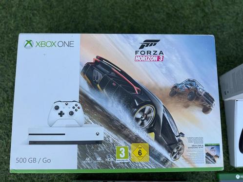 Xbox One 500 GB met controller en 3 spellen, Spelcomputers en Games, Spelcomputers | Xbox One, Zo goed als nieuw, Xbox One, 500 GB
