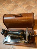 Antieke Singer Naaimachine met Houten Koffer, Antiek en Kunst, Antiek | Naaimachines, Ophalen