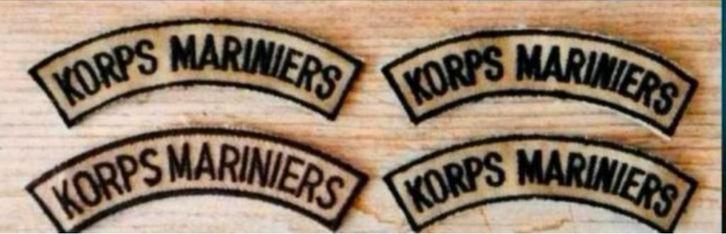 Korps Mariniers Schouder Embleem Straatnaam, Verzamelen, Militaria | Algemeen, Marine, Embleem of Badge, Nederland, Ophalen of Verzenden