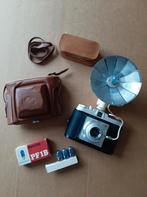 AGFA SOLA fototoestel  met flitser (beide doen het nog), Verzamelen, Ophalen of Verzenden, 1940 tot 1960, Fototoestel