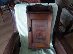 Antiek eikenhouten kastje met schildering, Antiek en Kunst, Antiek | Meubels | Kasten, Ophalen of Verzenden