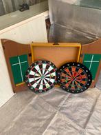 2  Dart borden met de kast., Ophalen, Zo goed als nieuw