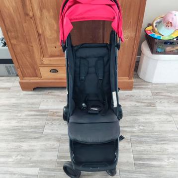 Nette buggy. Erg compact in te vouwen. Niet zwaar beschikbaar voor biedingen
