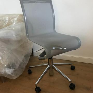Alias Meetingframe bureaustoel design stoel grijs modern beschikbaar voor biedingen