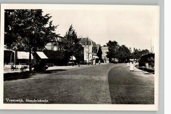 Vreeswijk Handelskade, Verzamelen, Ansichtkaarten | Nederland, Ongelopen, Utrecht, 1940 tot 1960, Verzenden