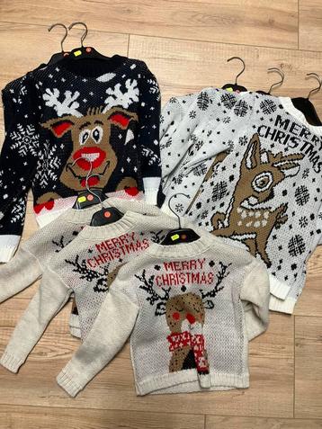 Partij prachtige nieuwe kersttruien beschikbaar voor biedingen