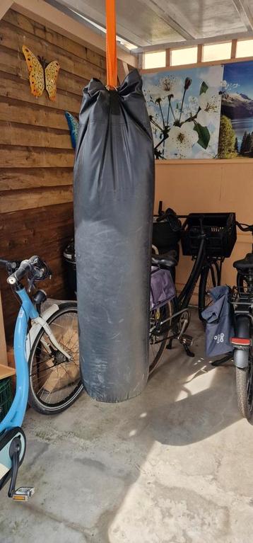Bokszak 25 kg beschikbaar voor biedingen