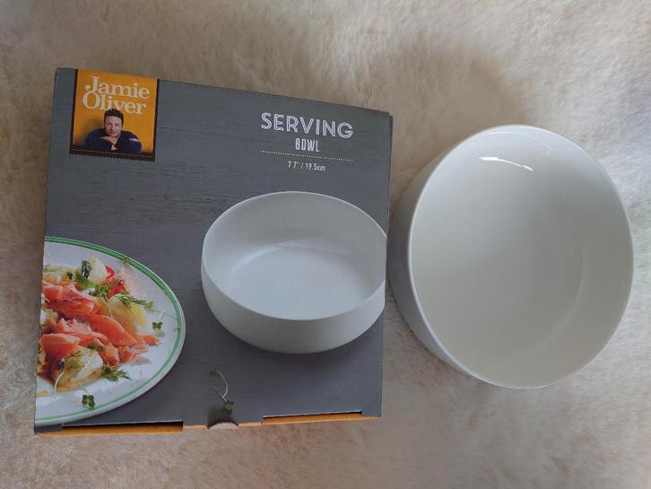 Jamie Oliver serveerschaal 19,5 cm Nieuw, Huis en Inrichting, Keuken | Servies, Nieuw, Schaal of Schalen, Overige stijlen, Porselein