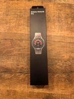 Samsung Galaxy Watch 5 Pro - Grijs - Nieuwstaat / Spotprijs, Ophalen of Verzenden, Zo goed als nieuw, Grijs, Android