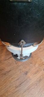 vintage Afoc Barberstoel (gebruikt en evt opknapper), Diensten en Vakmensen, Kappers en Thuiskappers
