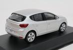 DACIA SANDERO 2021 HIGHLAND GRIJS 1/43 NOREV ref. 509020, Hobby en Vrije tijd, Modelauto's | 1:43, Ophalen of Verzenden, Nieuw