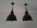 Te koop: 2 industriële zwarte hanglampen, Ophalen, Gebruikt, Minder dan 50 cm