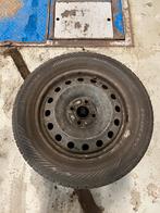 Winterbanden Toyota,Hyundai,Daihatsu,Mazda,Suzuki, Ophalen, Gebruikt, 15 inch, Banden en Velgen