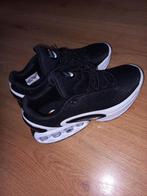 Nike air DN maat 40 nieuw zwart met wit, Ophalen of Verzenden, Nieuw, Wit, Sneakers of Gympen