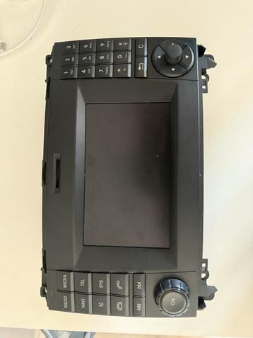 Mercedes vito w447 radio alpine beschikbaar voor biedingen
