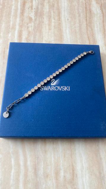 Elegante Swarovski-armband – Zo goed als nieuw beschikbaar voor biedingen
