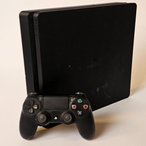 Playstation 4 Slim 500GB Black | Nette Staat, Spelcomputers en Games, Spelcomputers | Sony PlayStation 4, Gebruikt