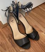 Sandalette - hakken maat 39, Ophalen of Verzenden, Nieuw, Grijs
