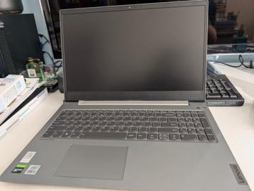Lenovo Thinkbook i5 met hoes en oplader. (Nieuw scherm) beschikbaar voor biedingen