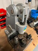 Astor A102 Persmachine / Stansmachine - Nieuwstaat, Ophalen of Verzenden